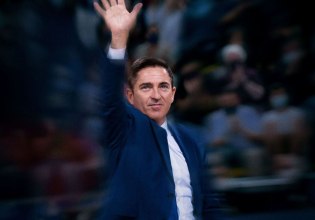 Ο Τσάβι Πασκουάλ επέστρεψε επίσημα στη Μπαρτσελόνα (pic)