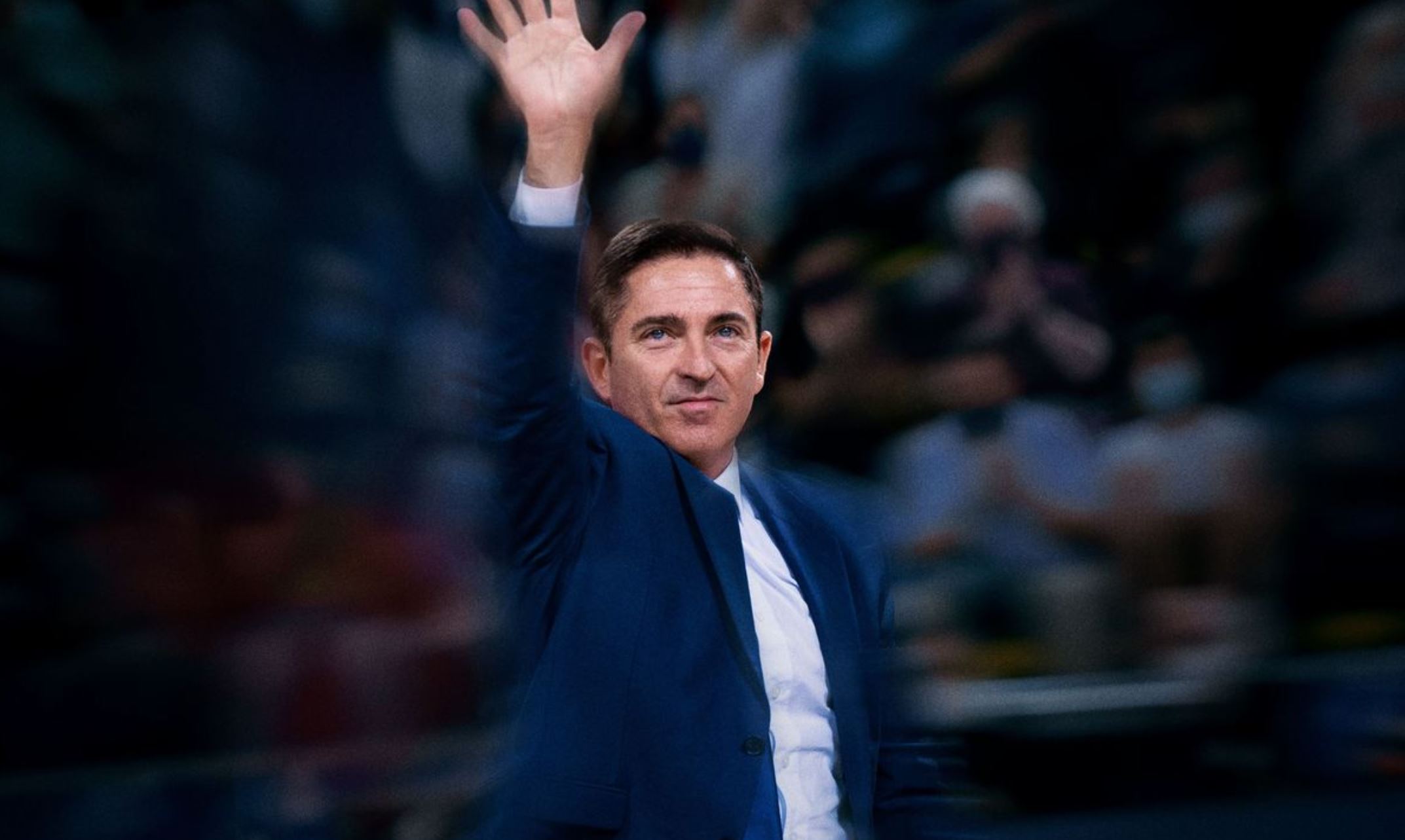 Ο Τσάβι Πασκουάλ επέστρεψε επίσημα στη Μπαρτσελόνα (pic)