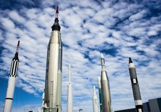 ΗΠΑ: Δοκίμασαν τον διηπειρωτικό πύραυλο Minuteman III, που μπορεί να φέρει πυρηνικά