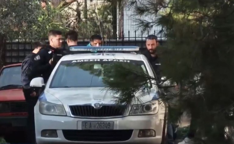 Νέα Πέραμος: Οι μηνύσεις και τα επεισόδια μεταξύ των αδερφών τα τελευταία χρόνια που κατέληξαν στην άγρια δολοφονία