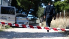 Νέα Πέραμος: Ποινική δίωξη σε βάρος του 44χρονου που δολοφόνησε με ψαλίδι τον αδελφό του – Το κατηγορητήριο