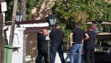 Βορίζια: Θρήνος στην κηδεία της Ευαγγελίας Φραγκιαδάκη – Τραγικές φιγούρες η μητέρα της και η αδερφή της