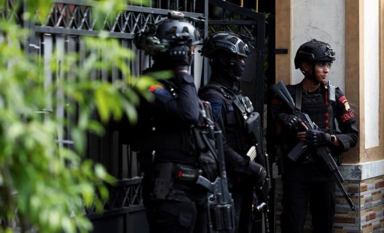 Ο δράστης της επίθεσης στην Ινδονησία εξυμνούσε ακροδεξιούς δράστες φόνων σε τζαμιά και σχολεία