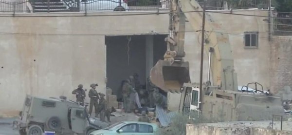 Εκτέλεση Παλαιστινίων στη Δυτική Όχθη από τον ισραηλινό στρατό κατά τη διάρκεια επιχείρησης [βίντεο]