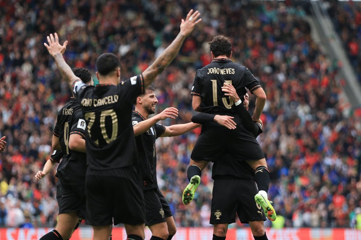 Ισοπεδωτική Πορτογαλία, προκρίθηκε στο Μουντιάλ (9-1) – Στα μπαράζ με ανατροπή η Ιρλανδία