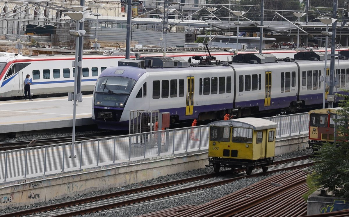 Σίνδος: Σε λάθος γραμμή o ΟΣΕ με την Hellenic Train τρία χρόνια μετά τα Τέμπη