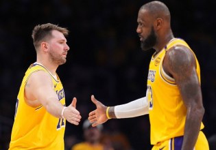 Έτοιμος να «ανεβάσει ρυθμούς» ο ΛεΜπρόν Τζέιμς – Πότε θα επιστρέψει στα παρκέ