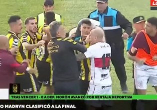 Χαμός στην Αργεντινή – «Άγριο» ξύλο μεταξύ παικτών και αστυνομίας (vids)