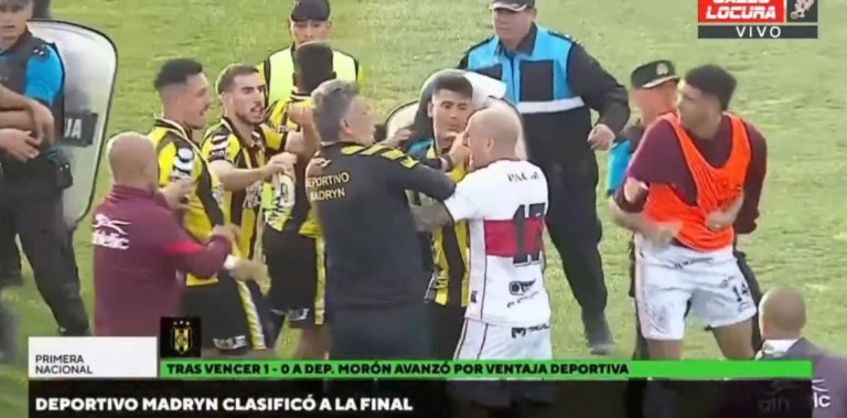 Χαμός στην Αργεντινή – «Άγριο» ξύλο μεταξύ παικτών και αστυνομίας (vids)