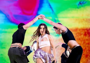 Μαρίνα Σάττι:  Το πρώτο μήνυμα μετά την ξαφνική ακύρωση της εμφάνισή της στο MadWalk 2025