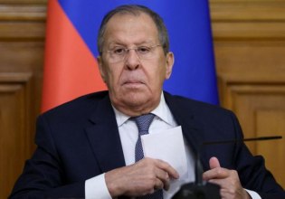 Λαβρόφ: «Προετοιμάζονται ανοικτά για νέο μεγάλο ευρωπαϊκό πόλεμο εναντίον της Ρωσίας»