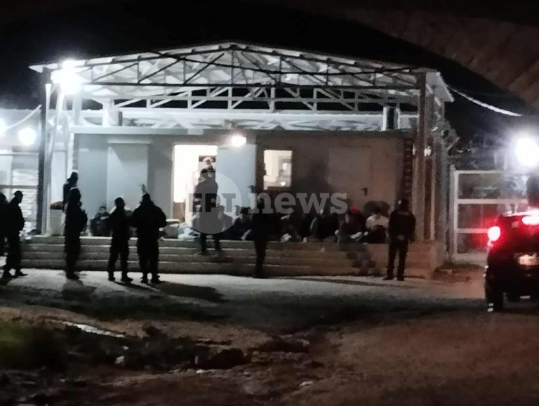 Σέρρες: Εξέγερση και επεισόδια στη δομή μεταναστών στη Σιντική - 29 συλλήψεις μετά από επέμβαση της Αστυνομίας