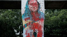 Το Μπανγκλαντές ζητά ξανά από την Ινδία την έκδοση της καταδικασμένης σε θάνατο πρώην πρωθυπουργού Χασίνα