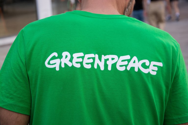 Greenpeace: Υπάρχει εντατικοποίηση εμπορίου πυρηνικών υλικών μεταξύ Γαλλίας και Ρωσίας εν μέσω του πολέμου