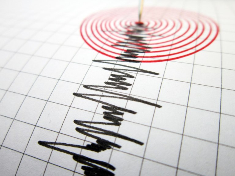 Ινδονησία: Σεισμός 6,6 Ρίχτερ ανοιχτά της Σουμάτρας