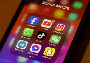 Chat Control: Η ΕΕ αλλάζει γνώμη για το αμφιλεγόμενο μέτρο κατά της παιδικής πορνογραφίας