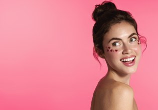 Τα TikTok viral beauty προϊόντα είναι στο SHOPFLIX.gr