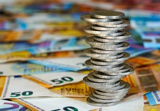 Στα 40 – 45 δισ. ευρώ η παραοικονομία στην Ελλάδα