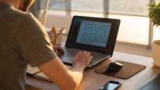 Η Γενιά Ζ θέλει δουλειά όχι δουλεία