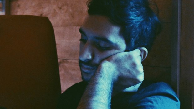 Τα social media σκοτώνουν την πλήξη – Και μαζί τη σπίθα της φαντασίας