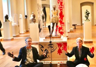 Αντιδράσεις προκαλεί η ποινή φυλάκισης 18 μηνών σε ακτιβιστή για παρέμβαση σε μουσείο – «Πολιτική ανυπακοή»