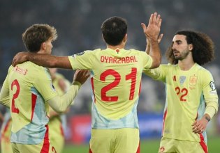 Ισπανία και Αυστρία μια ανάσα απο το Μουντιάλ, ενώ η Τουρκία πάει στα μπαράζ