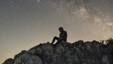 Άκρως Ζωδιακό: Τα Do’s και Don’ts στα ζώδια σήμερα [Τρίτη 25.11.2025]