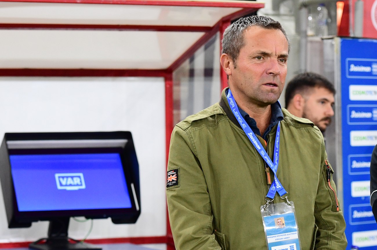 Οι νέες εντολές του Λανουά στους διαιτητές