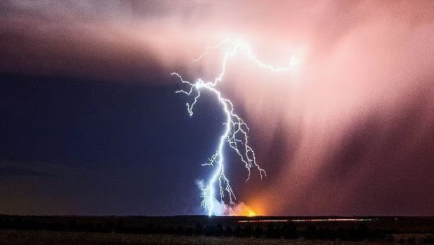 Πυρκαγιά καταιγίδες Καλιφόρνια