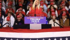 Ο Τραμπ επιτίθεται στην πιστή του Τέιλορ Γκριν: «Δεν ξέρω τι έχει πάθει. Νομίζω πως έχει παραστρατήσει»