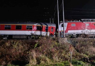 Σύγκρουση τρένων στη Σλοβακία – Δεκάδες τραυματίες, 11 στο νοσοκομείο