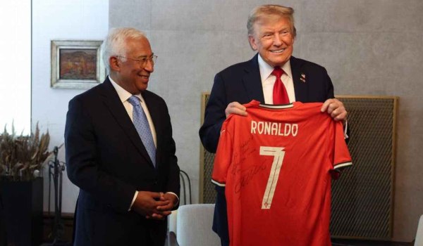 Συνάντηση… κορυφής: Ο Τραμπ υποδέχεται τον Κριστιάνο Ρονάλντο στον Λευκό Οίκο (pics)