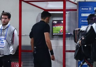 Εξετάσεις για τον πίνακα του VAR δίνουν οι διαιτητές