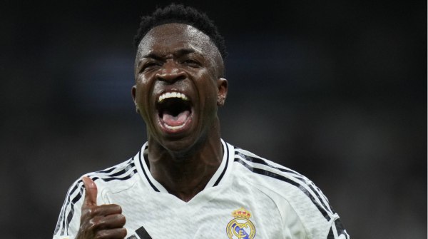 Ανατροπή στην… ανατροπή με Βινίσιους: «Δεν υπάρχει επαφή με τη Ρεάλ για νέο συμβόλαιο» (pic)