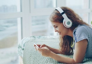 Η επιστήμη μίλησε: Αυτή η μουσική τα βάζει με την αϋπνία