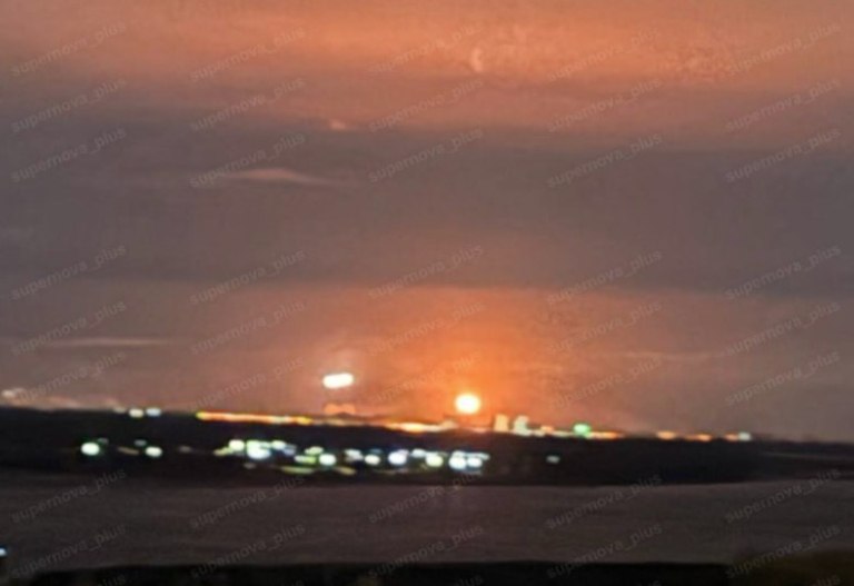 Ρωσία: Ενας νεκρός σε πολυκατοικία από ουκρανική επίθεση με drone και πυρκαγιά σε βιομηχανική ζώνη