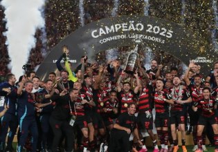 Η Φλαμένγκο σήκωσε το Κόπα Λιμπερταδόρες κόντρα στην Παλμέιρας (vid, pic)