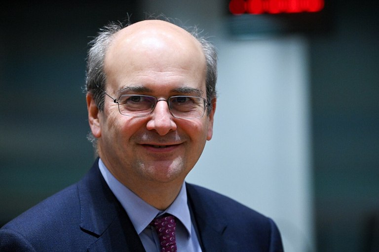 Χατζηδάκης: Λάθος επικοινωνιακοί χειρισμοί για το κλείσιμο των καταστημάτων των ΕΛΤΑ