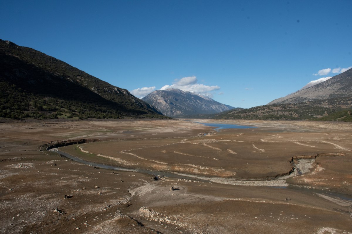 Σε κατάσταση έκτακτης ανάγκης λόγω λειψυδρίας η Αττική – Σκεπτικοί οι επιστήμονες για τα fast track έργα
