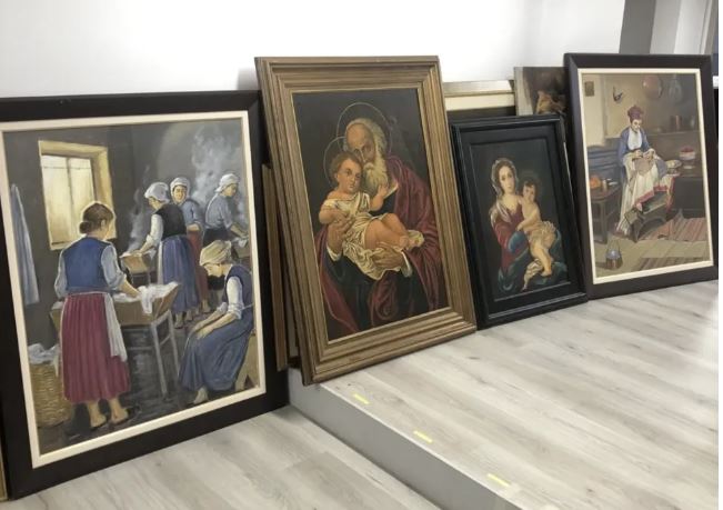 Ελεύθεροι οι δύο συλληφθέντες για το κύκλωμα με τους πλαστούς πίνακες