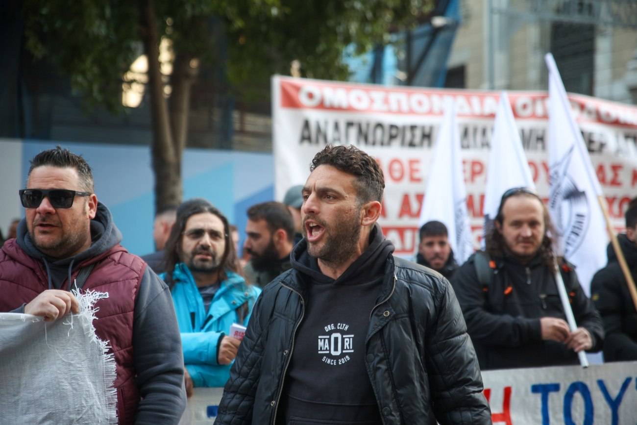 Σε πανελλαδική 24ωρη απεργία κατεβαίνουν οι οικοδόμοι στις 10 Δεκεμβρίου – Τι ζητούν