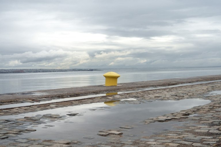 Καιρός: Χριστούγεννα με βροχές και Πρωτοχρονιά με χιόνια – Τι λένε οι μετεωρολόγοι