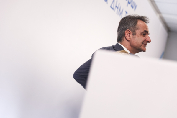 Αποδομώντας τον Κυριάκο Μητσοτάκη