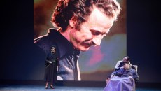 Τα ριζίτικα, τα βυζαντινά, τα λαϊκά: Ο Νίκος Ξυλούρης θα είναι για πάντα ο «Αρχάγγελος της Κρήτης»