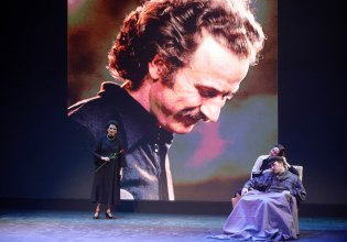 Τα ριζίτικα, τα βυζαντινά, τα λαϊκά: Ο Νίκος Ξυλούρης θα είναι για πάντα ο «Αρχάγγελος της Κρήτης»