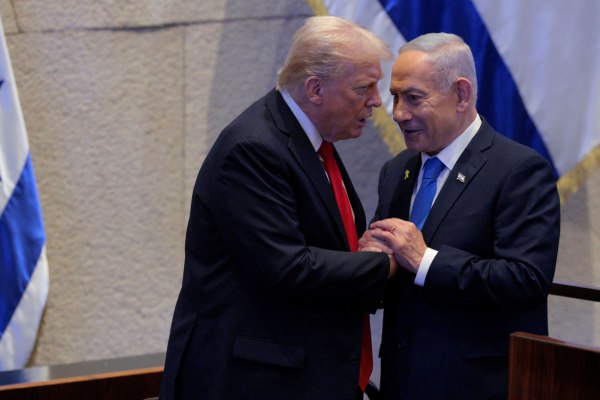 «Ένταση» ανάμεσα σε Νετανιάχου και την ομάδα του Τραμπ πριν τη συνάντηση της Δευτέρας
