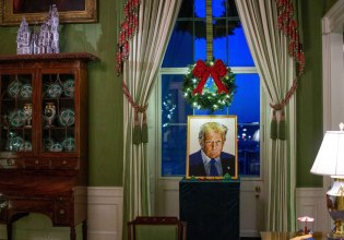 Ο Τραμπ παραδέχεται συνομιλία με τον Μαδούρο – Υποβαθμίζει το κλείσιμο του εναέριου χώρου στη Βενεζουέλα