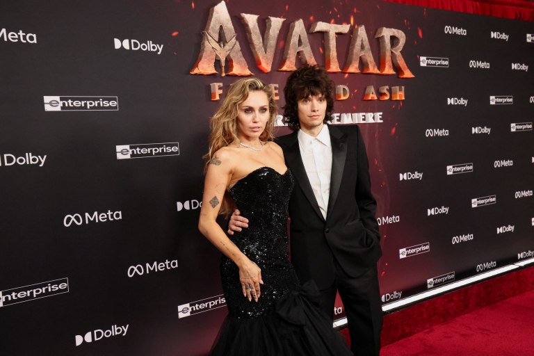 Μάιλι Σάιρους