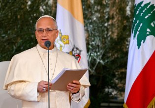 Μήνυμα ειρήνης και δικαιοσύνης απηύθυνε ο πάπας Λέων στον Λίβανο – «Ας σταματήσουν οι επιθέσεις»