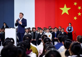 Ο Μακρόν προειδοποιεί την Κίνα για επιβολή δασμών από την Ευρωπαϊκή Ένωση